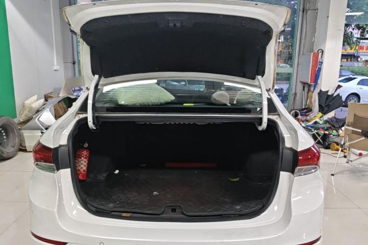 Used Buick GT 2021 Revised Version Flagship 1.5L Automatic Elite Edition Trunk
