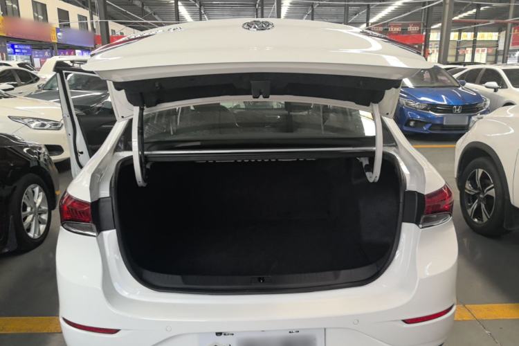 Used Buick GT 2021 Revised Version Flagship 1.5L Automatic Elite Edition Trunk