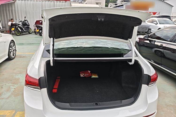 Used Buick GT 2021 1.3T Automatic Mild Hybrid Elite Version Trunk