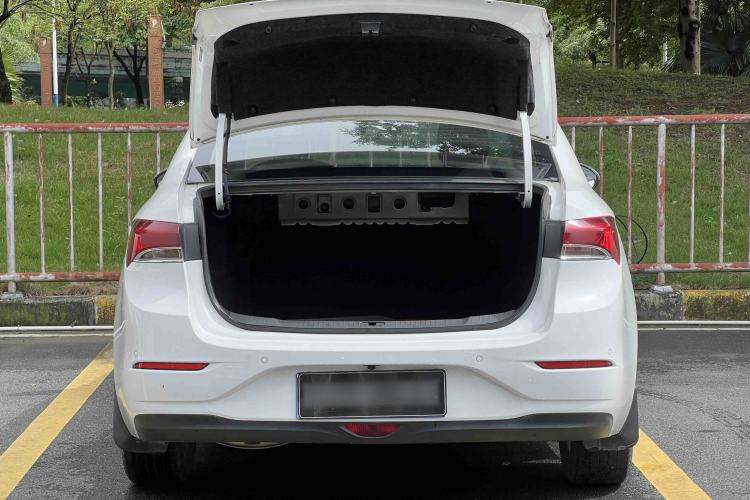 Used Buick GT 2021 Revised Version Flagship 1.5L Automatic Elite Edition Trunk