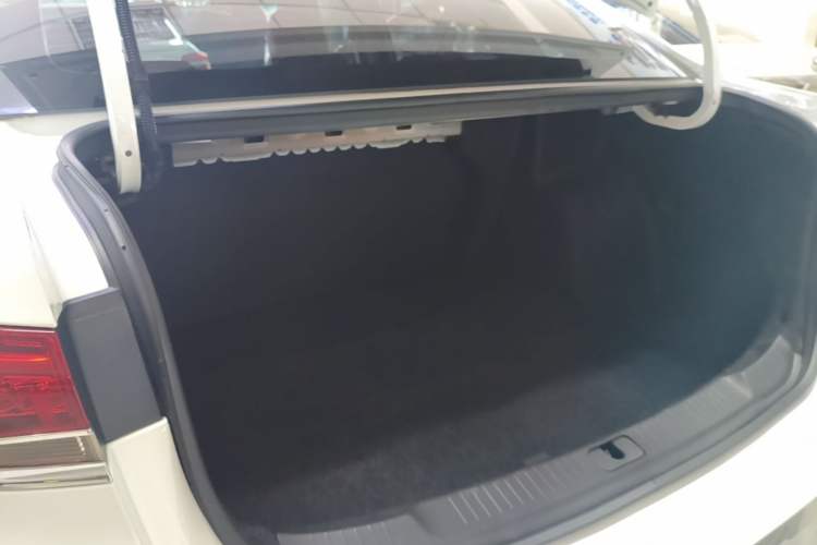 Used Buick GT 2021 Revised Version Flagship 1.5L Automatic Elite Edition Trunk