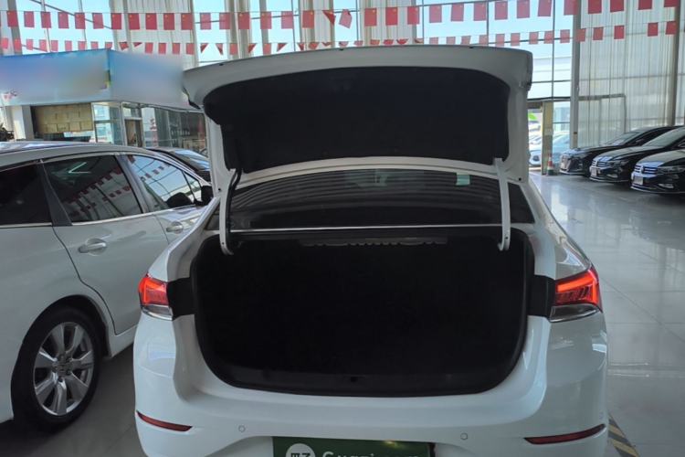 Used Buick GT 2021 Revised Version Flagship 1.5L Automatic Elite Edition Trunk