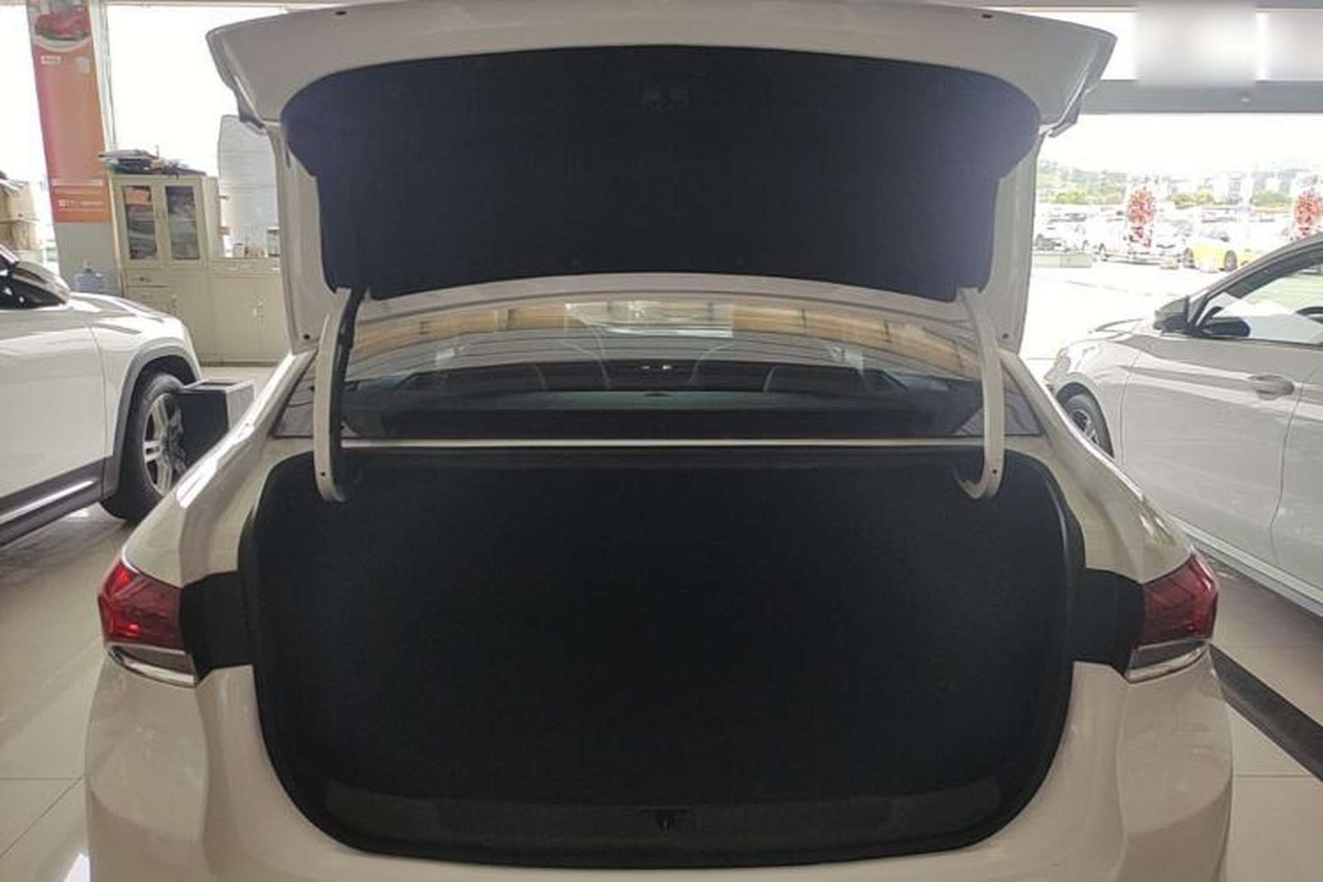 Used Buick GT 2021 Exemplar 1.5L Automatic Elite Version Trunk