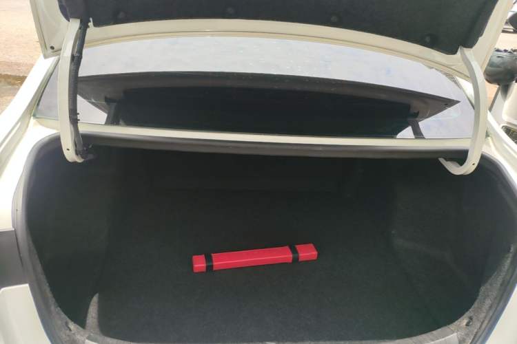 Used Buick GT 2021 Revised Version Flagship 1.5L Automatic Elite Edition Trunk