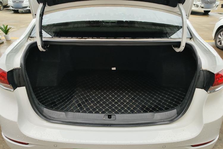 Used Buick GT 2021 Revised Version Flagship 1.5L Automatic Elite Edition Trunk