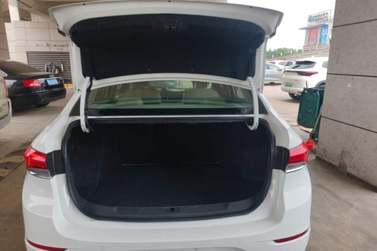 Used Buick GT 2021 Exemplar 1.5L Automatic Elite Version Trunk