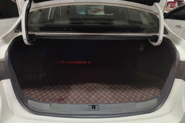 Used Buick GT 2021 1.3T Automatic Mild Hybrid Elite Version Trunk