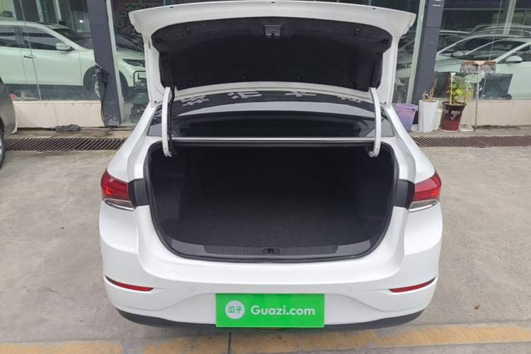 Used Buick GT 2021 Revised Version Flagship 1.5L Automatic Elite Edition Trunk