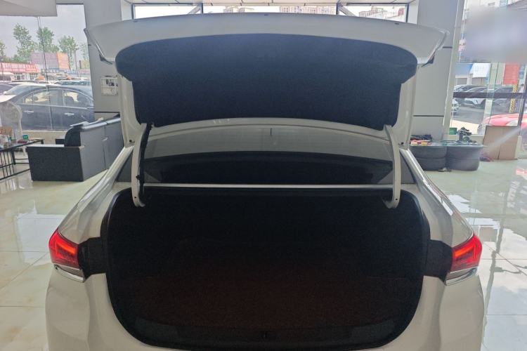 Used Buick GT 2021 Revised Version Flagship 1.5L Automatic Elite Edition Trunk