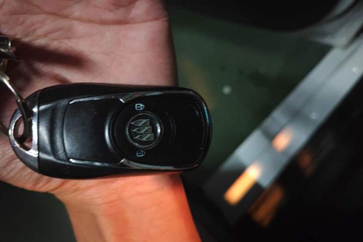 Used Buick GT 2021 Exemplar 1.5L Automatic Elite Version Vehicle Key