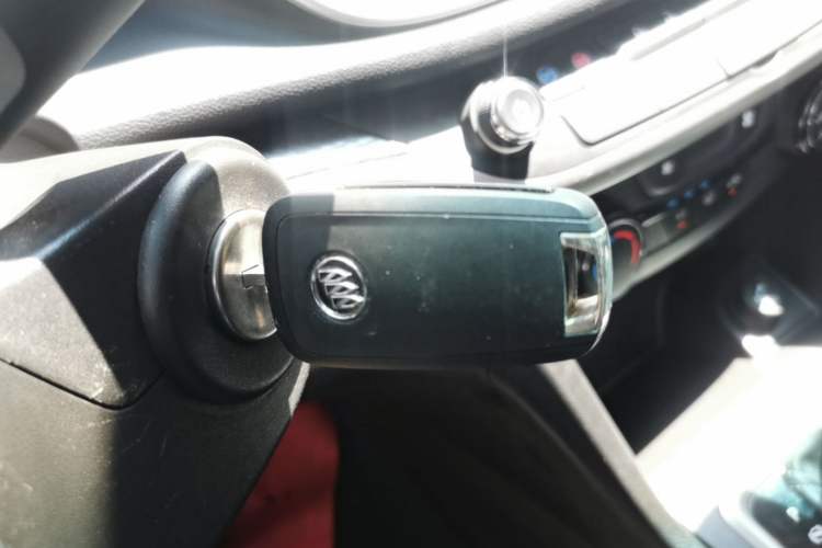 Used Buick GT 2021 Revised Version Flagship 1.5L Automatic Elite Edition Vehicle Key