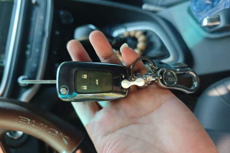 Used Buick GT 2021 Revised Version Flagship 1.5L Automatic Elite Edition Vehicle Key