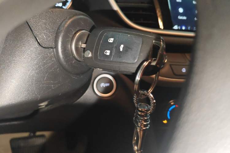 Used Buick GT 2021 Revised Version Flagship 1.5L Automatic Elite Edition Vehicle Key