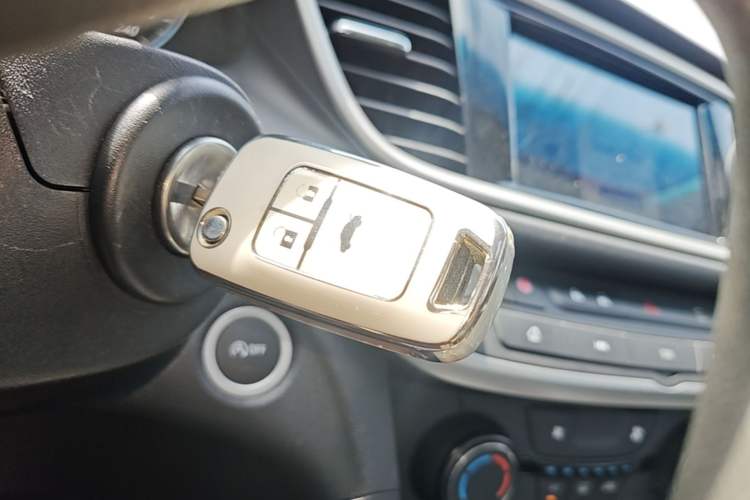 Used Buick GT 2021 1.3T Automatic Mild Hybrid Elite Version Vehicle Key
