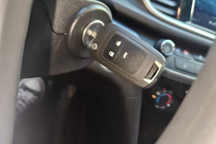 Used Buick GT 2021 Revised Version Flagship 1.5L Automatic Elite Edition Vehicle Key