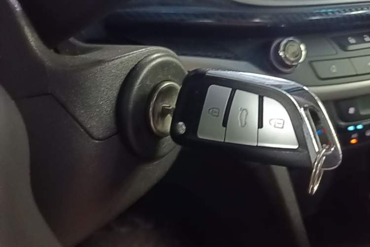 Used Buick GT 2021 Revised Version Flagship 1.5L Automatic Elite Edition Vehicle Key