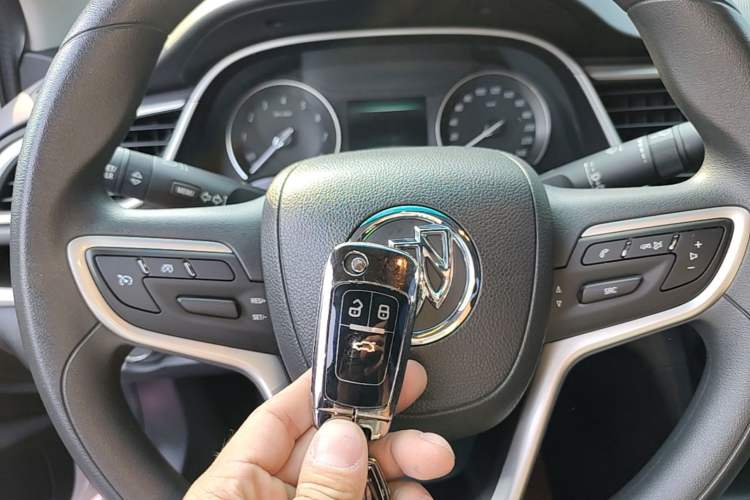 Used Buick GT 2021 Revised Version Flagship 1.5L Automatic Elite Edition Vehicle Key