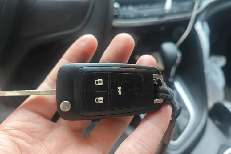 Used Buick GT 2021 1.3T Automatic Mild Hybrid Elite Version Vehicle Key