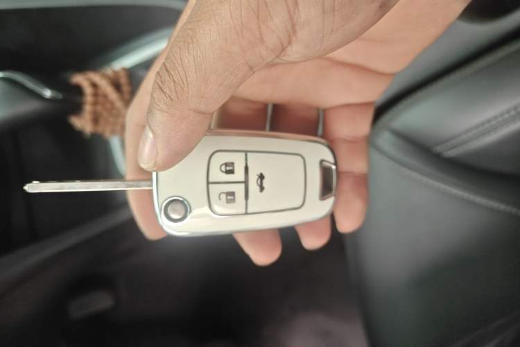 Used Buick GT 2021 Revised Version Flagship 1.5L Automatic Elite Edition Vehicle Key