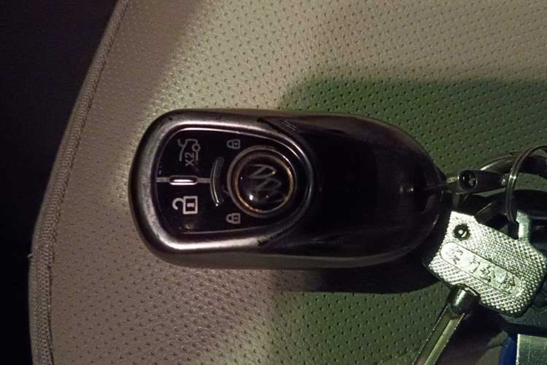 Used Buick GT 2021 Exemplar 1.5L Automatic Elite Version Vehicle Key