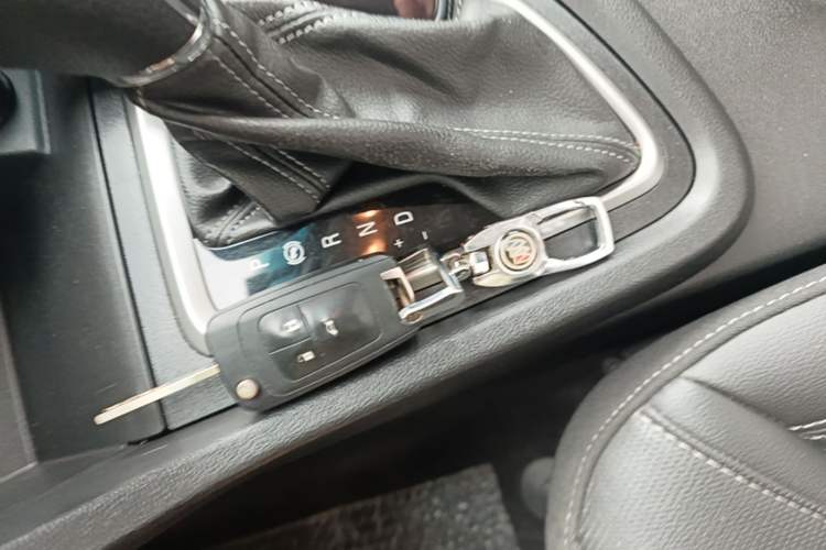 Used Buick GT 2021 Revised Version Flagship 1.5L Automatic Elite Edition Vehicle Key