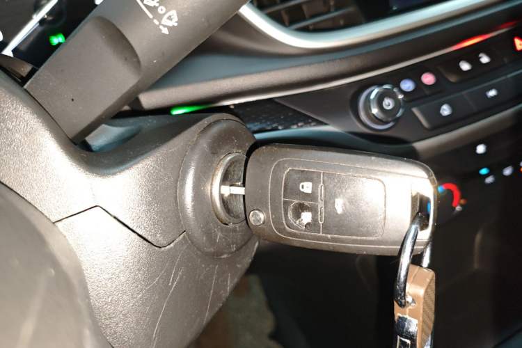 Used Buick GT 2021 Revised Version Flagship 1.5L Automatic Elite Edition Vehicle Key