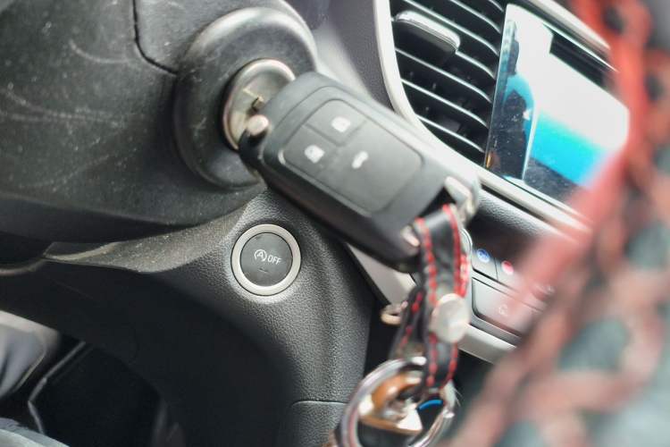 Used Buick GT 2021 Revised Version Flagship 1.5L Automatic Elite Edition Vehicle Key