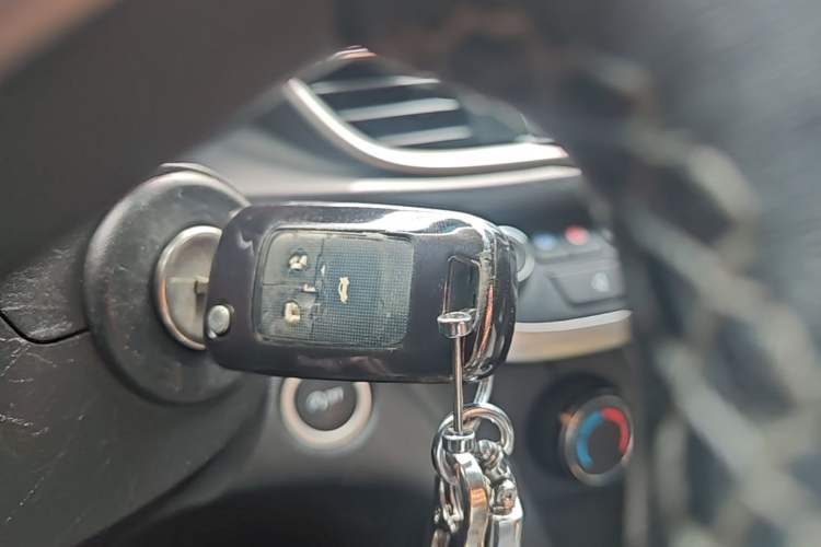 Used Buick GT 2021 1.3T Automatic Mild Hybrid Elite Version Vehicle Key