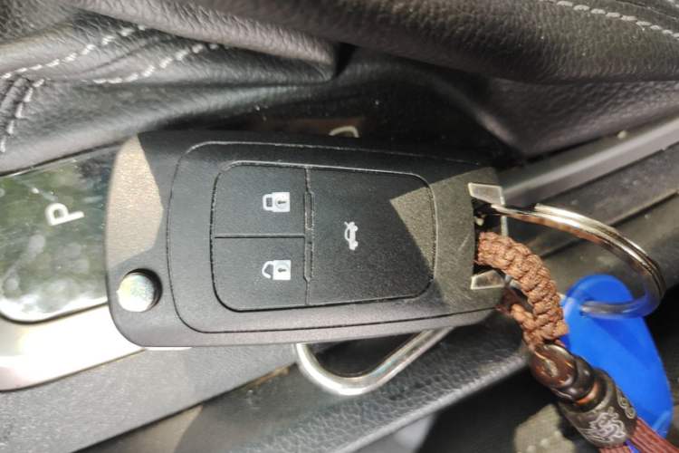 Used Buick GT 2021 1.3T Automatic Mild Hybrid Elite Version Vehicle Key