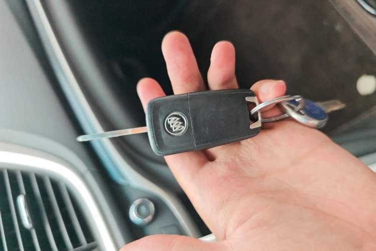 Used Buick GT 2021 1.3T Automatic Mild Hybrid Elite Version Vehicle Key