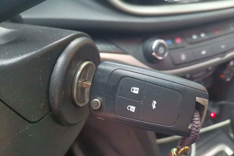 Used Buick GT 2021 Revised Version Flagship 1.5L Automatic Elite Edition Vehicle Key