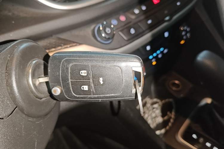 Used Buick GT 2021 Revised Version Flagship 1.5L Automatic Elite Edition Vehicle Key