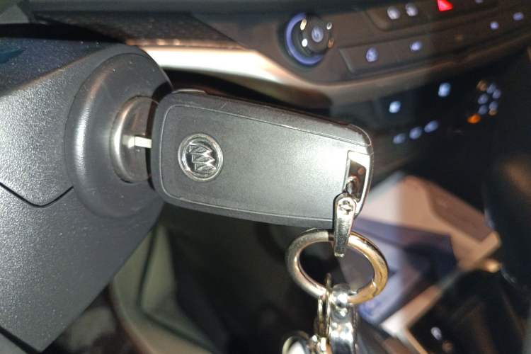 Used Buick GT 2021 Revised Version Flagship 1.5L Automatic Elite Edition Vehicle Key
