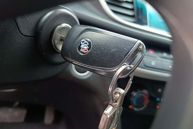 Used Buick GT 2021 Revised Version Flagship 1.5L Automatic Elite Edition Vehicle Key