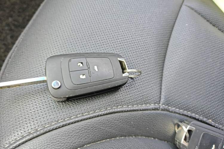 Used Buick GT 2021 Revised Version 1.3T Automatic Mild Hybrid Elite Edition Vehicle Key