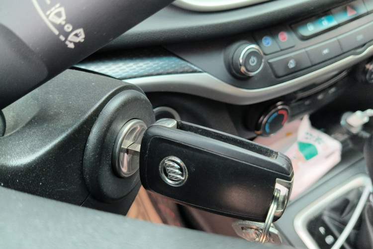 Used Buick GT 2021 Revised Version Flagship 1.5L Automatic Elite Edition Vehicle Key
