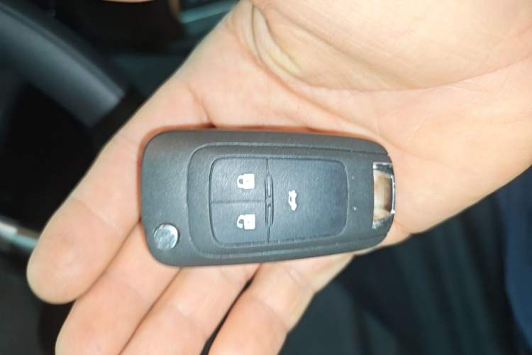 Used Buick GT 2021 Revised Version Flagship 1.5L Automatic Entry-Level Trim Vehicle Key