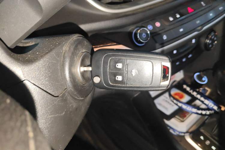 Used Buick GT 2021 1.3T Automatic Mild Hybrid Elite Version Vehicle Key