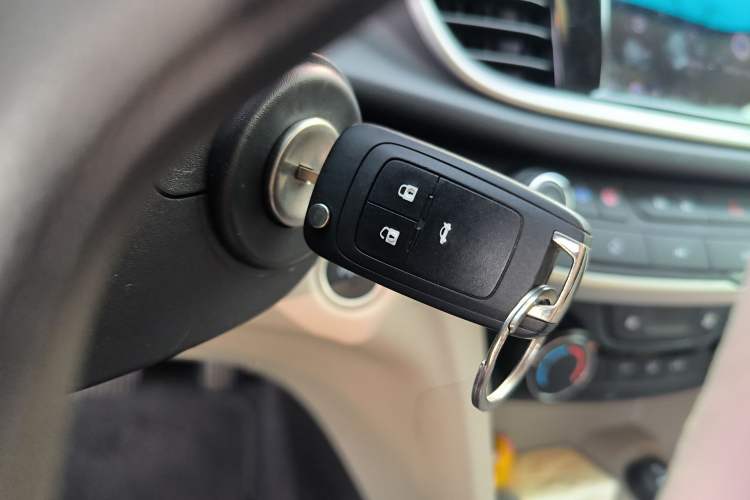 Used Buick GT 2021 Exemplar 1.5L Automatic Elite Version Vehicle Key
