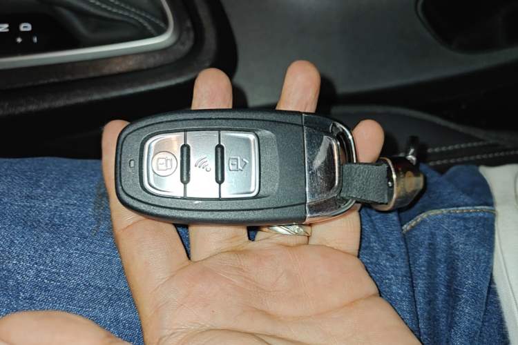 Used Buick GT 2021 Revised Version Flagship 1.5L Automatic Elite Edition Vehicle Key