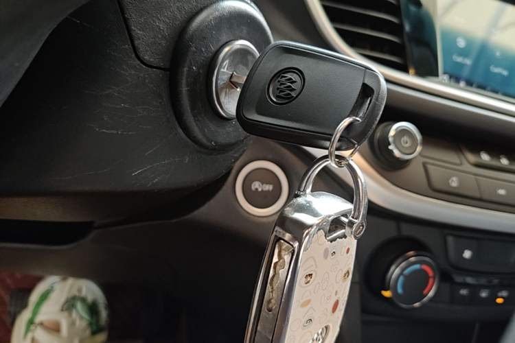 Used Buick GT 2021 Revised Version Flagship 1.5L Automatic Elite Edition Vehicle Key