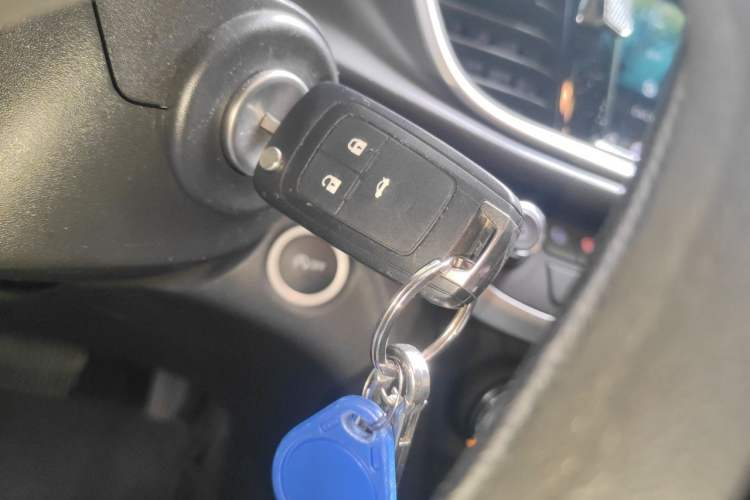 Used Buick GT 2021 1.3T Automatic Mild Hybrid Elite Version Vehicle Key