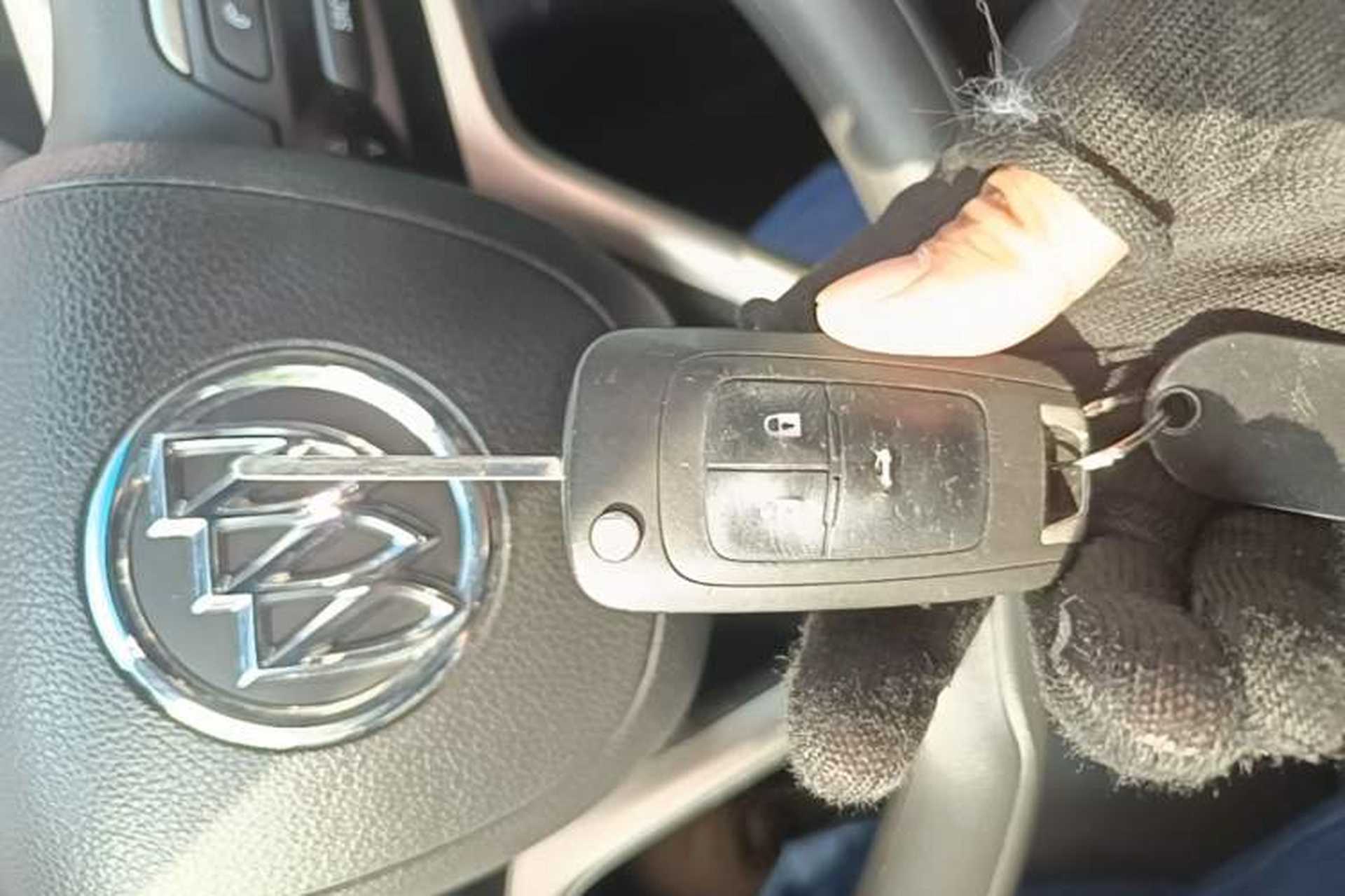 Used Buick GT 2021 Revised Version Flagship 1.5L Automatic Elite Edition Vehicle Key