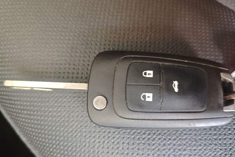 Used Buick GT 2021 Revised Version Flagship 1.5L Automatic Entry-Level Trim Vehicle Key