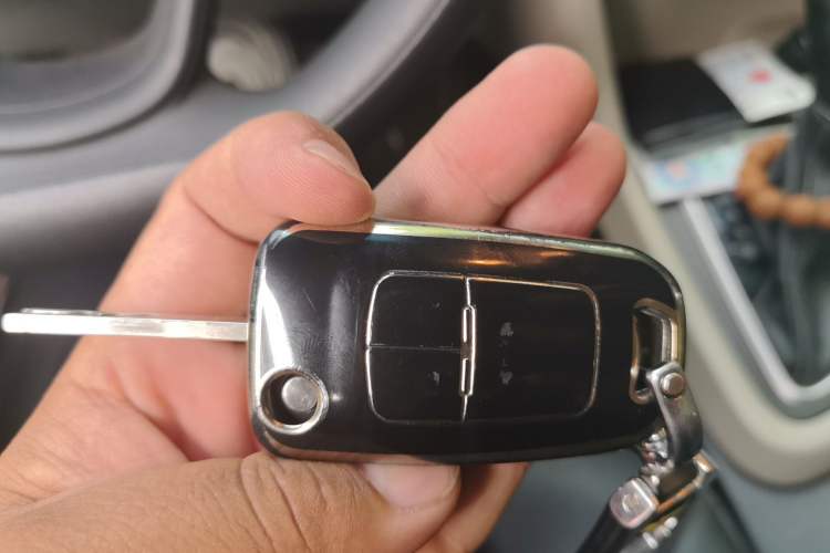 Used Buick GT 2021 Revised Version Flagship 1.5L Automatic Entry-Level Trim Vehicle Key