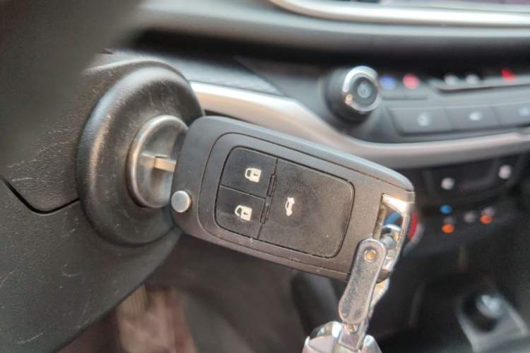 Used Buick GT 2021 1.3T Automatic Mild Hybrid Elite Version Vehicle Key