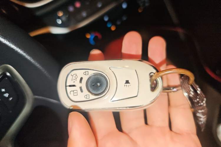 Used Buick GT 2021 Revised Version Flagship 1.5L Automatic Elite Edition Vehicle Key