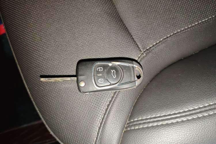 Used Buick GT 2021 Revised Version Flagship 1.5L Automatic Elite Edition Vehicle Key