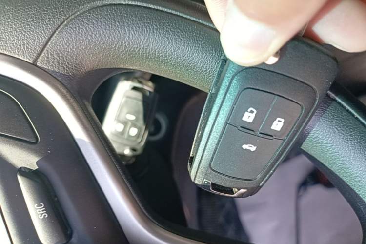 Used Buick GT 2021 Revised Version Flagship 1.5L Automatic Elite Edition Vehicle Key
