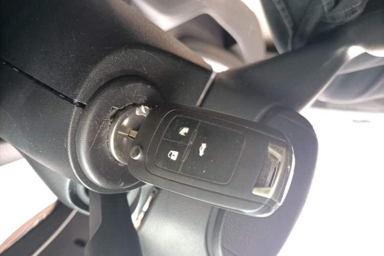 Used Buick GT 2021 Revised Version 1.3T Automatic Mild Hybrid Elite Edition Vehicle Key
